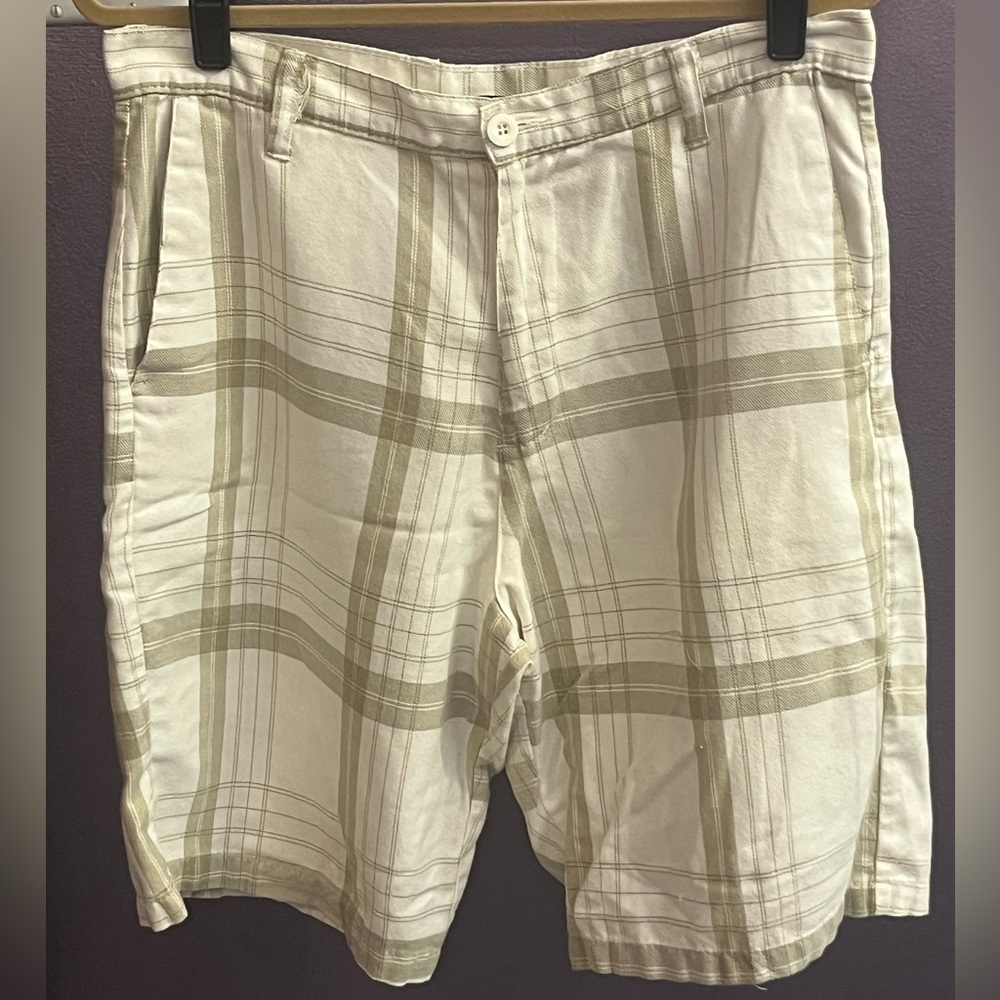 Subculture Plaid tan cream Mens flat front shorts hybrid Golf tennis walking